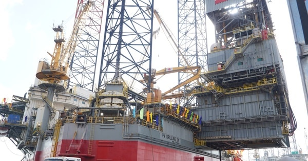 Cận cảnh "siêu giàn khoan" hiện đại nhất PV Drilling vừa được đặt tên tại TPHCM