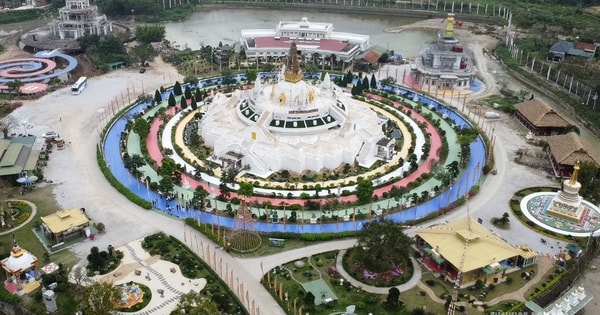 Đại bảo tháp Mandala: Điểm nhấn giữa chốn Tây Thiên