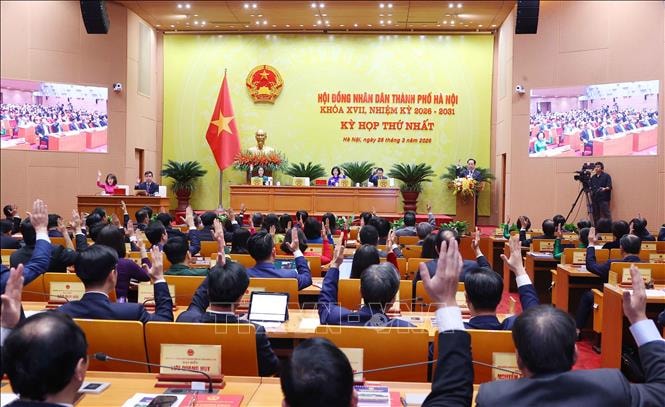 Hà Nội thông qua loạt quyết sách mở đường nhiệm kỳ mới