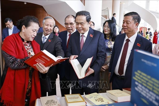 Tăng cường sự lãnh đạo của Đảng đối với hoạt động xuất bản trong tình hình mới