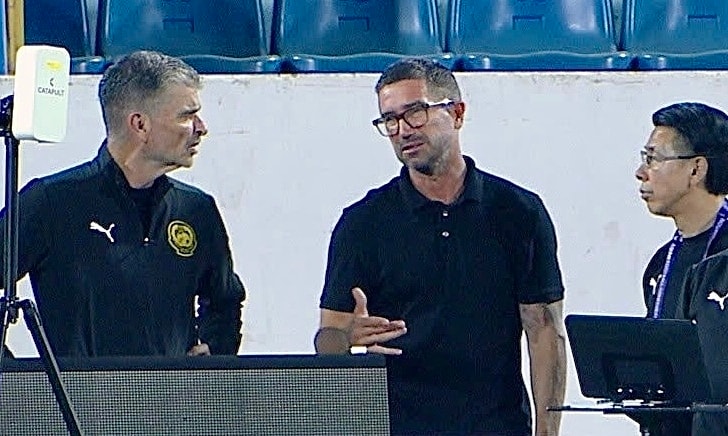 Vị khách đặc biệt đến thăm tuyển Malaysia