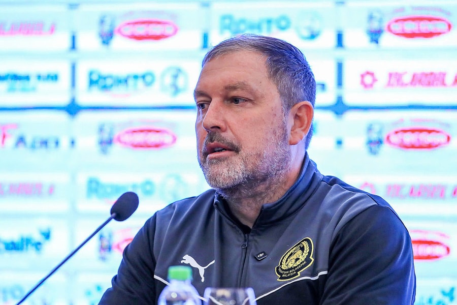 HLV Malaysia: 'Chúng tôi xứng đáng đi tiếp nếu không bị xử thua hai trận'