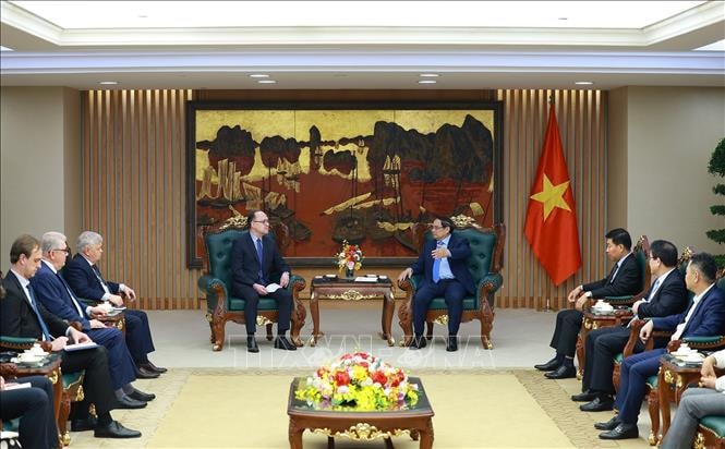 Thủ tướng Chính phủ Phạm Minh Chính làm việc với Đại sứ Nga tại Việt Nam
