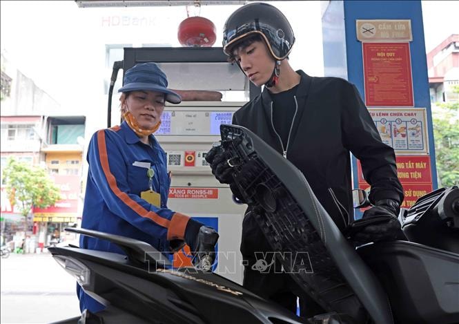 Bộ Công Thương đề xuất cơ chế tạm ứng cho Quỹ bình ổn giá xăng dầu