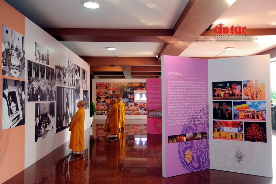 TP Hồ Chí Minh: Khai mạc Triển lãm 45 năm Giáo hội Phật Giáo Việt Nam