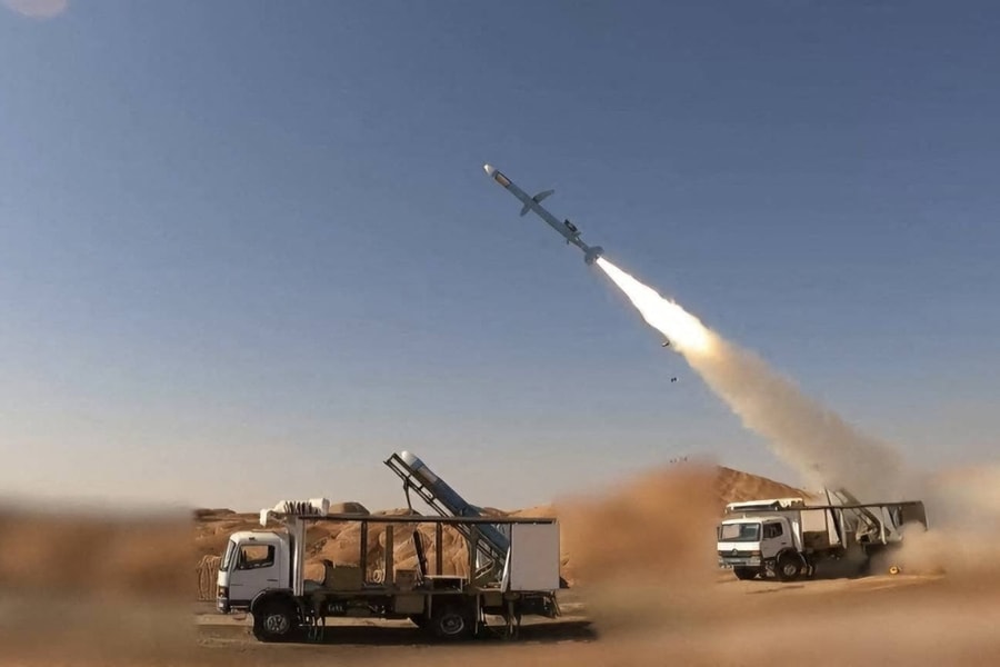 Iran dọa nhắm mục tiêu vào 17 tập đoàn công nghệ Mỹ