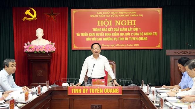 Đoàn kiểm tra của Bộ Chính trị làm việc với Ban Thường vụ Tỉnh ủy Tuyên Quang