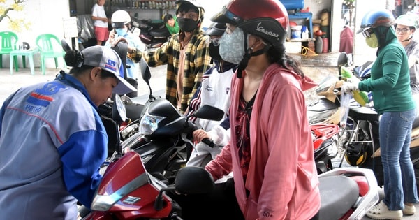 Ngân sách có thể tạm ứng bù cho giá xăng dầu từ 4.000 - 5.000 đồng mỗi lít