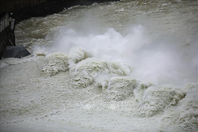 Hài hòa các mục tiêu phát điện và cấp nước hạ du