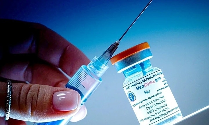 Bệnh nhân Nga đầu tiên được tiêm vaccine ung thư
