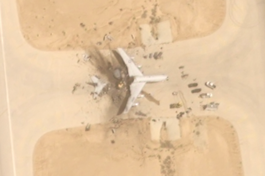 Ảnh vệ tinh 'radar, máy bay mắt thần' Mỹ trúng đòn của Iran