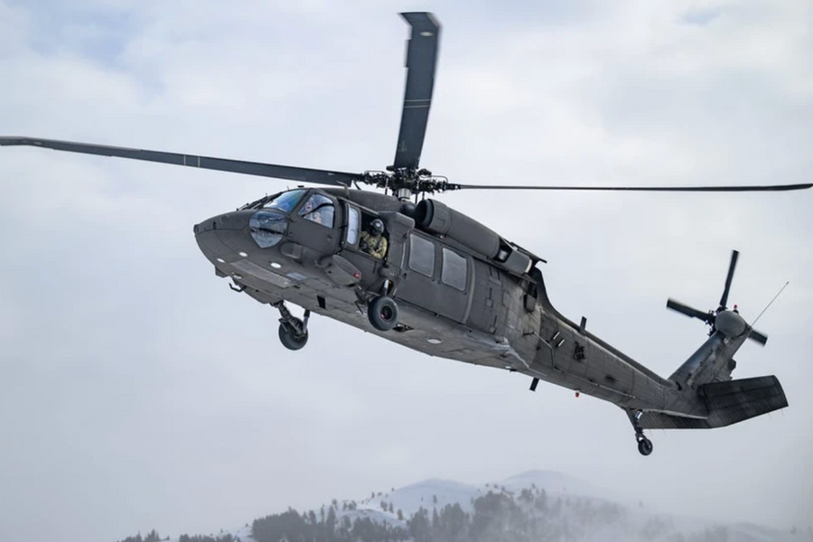 Trực thăng Mỹ trúng hỏa lực của Iran khi tìm kiếm phi công