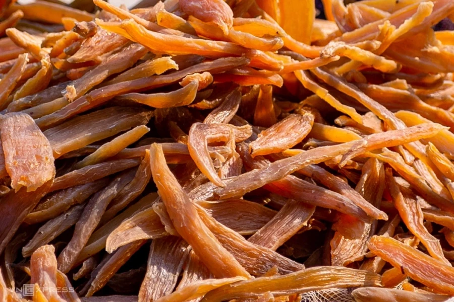 Món gì từ khoai được ủ chăn 3 ngày, phơi 12 nắng?