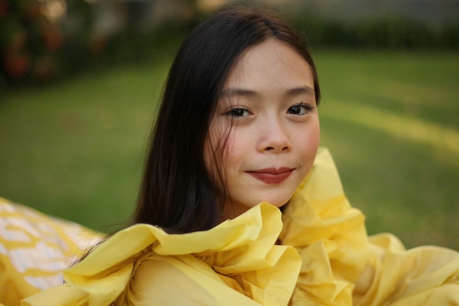 Con gái 12 tuổi thích ca hát của Đoan Trang