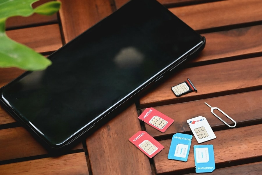 Đổi SIM sang điện thoại mới phải xác thực khuôn mặt