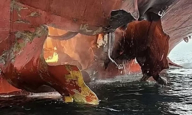 Phát hiện thi thể trên tàu hàng Thái Lan bị tấn công ở Hormuz