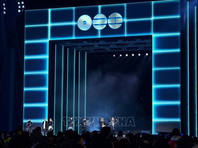 BTS nối dài thành công lịch sử trên BXH Billboard với 'Arirang'