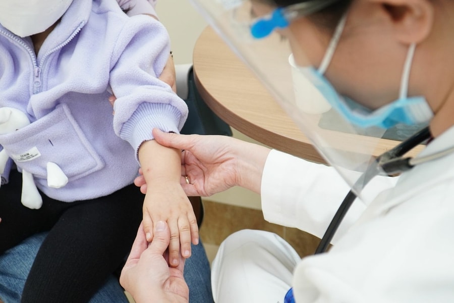 Virus EV71 gây biến chứng tim mạch thế nào?