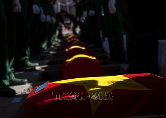 Quảng Trị: Quy tập 2 hài cốt liệt sỹ cùng nhiều di vật