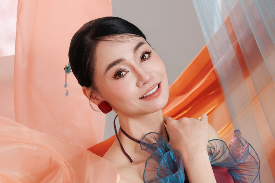 Sắc vóc diễn viên Quách Thu Phương