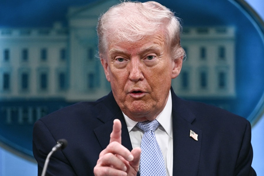 Tối hậu thư sắp hết hạn, ông Trump đe dọa 'xóa sổ nền văn minh Iran'