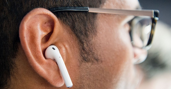 Chơi game liên tục 5 giờ, chàng trai 26 tuổi bỗng nhiên... mất thính lực