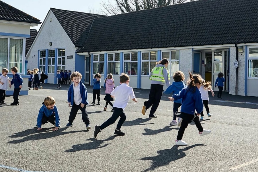 Thị trấn không cho trẻ em dùng smartphone