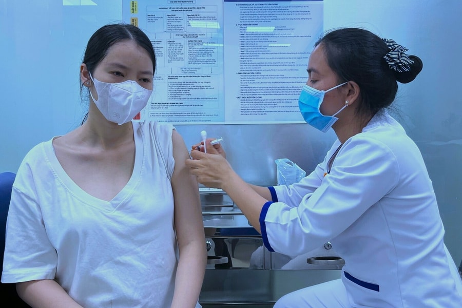 Virus viêm gan B có lây qua dịch đàm nhớt?