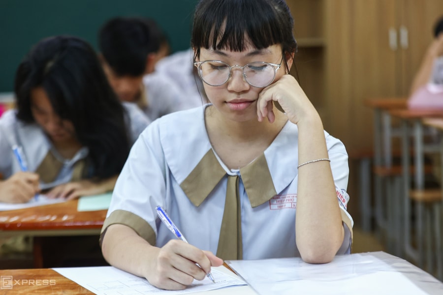 TP HCM đẩy sớm lịch đăng ký thi lớp 10