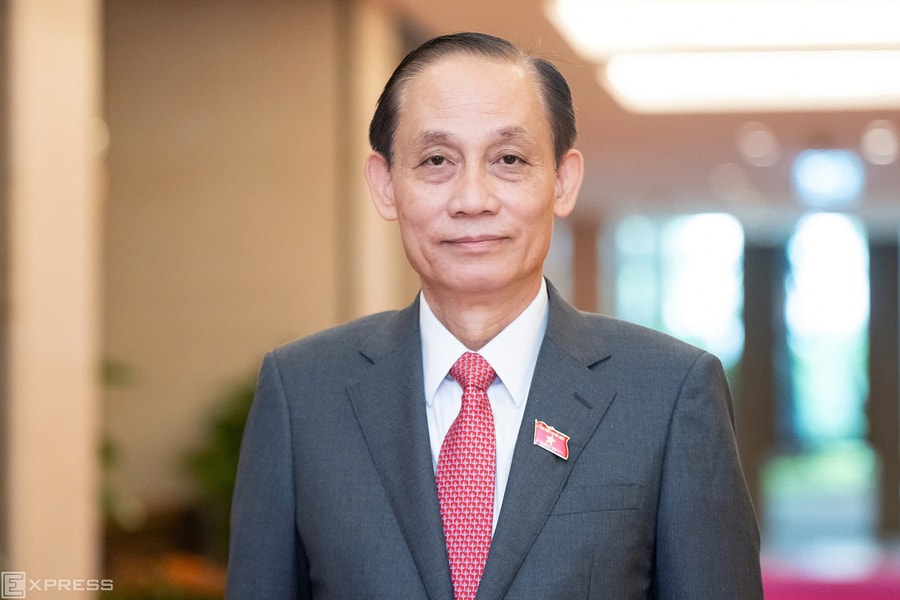 Ông Lê Hoài Trung tiếp tục giữ chức Bộ trưởng Ngoại giao