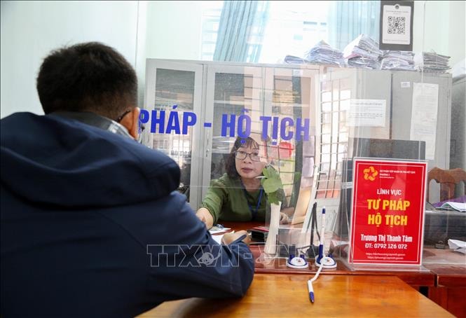 Sửa Luật Hộ tịch để giảm giấy tờ, đẩy mạnh liên thông dữ liệu