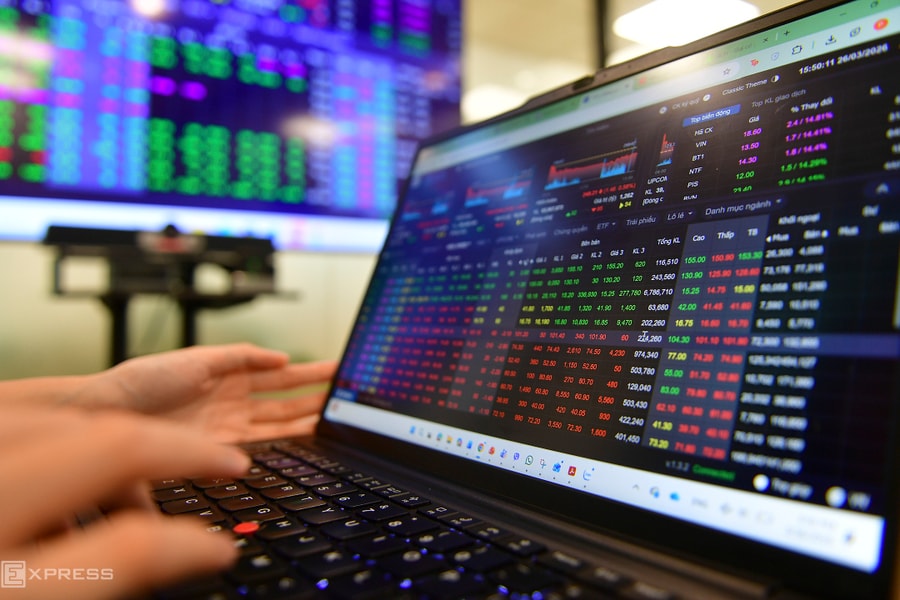 Cổ phiếu nào hưởng lợi khi chứng khoán được nâng hạng?