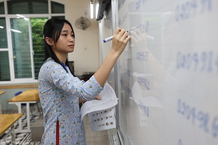 Tranh cãi giáo viên được nghỉ hè 8 tuần, hưởng nguyên lương và phụ cấp