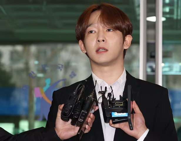 Nam thần tượng bị tuyên án tù