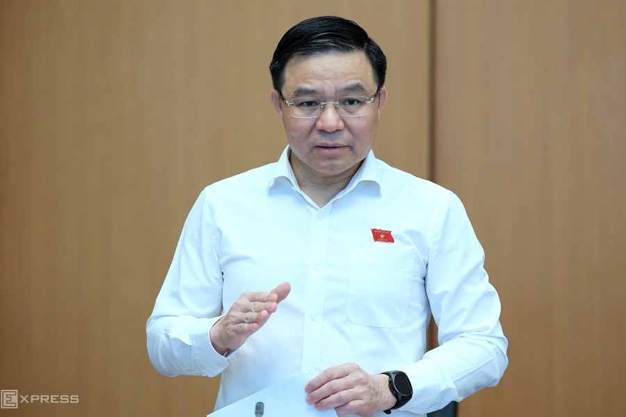 Bộ trưởng Công Thương: Dự trữ xăng dầu trong nước được nâng lên 26 ngày