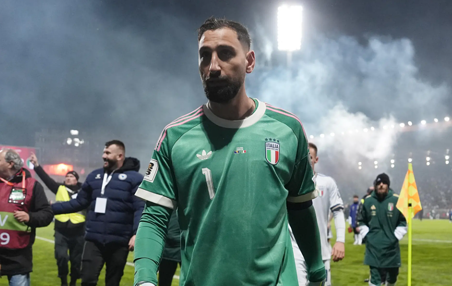 Donnarumma tổn thương vì tin Italy 'vòi' tiền thưởng World Cup