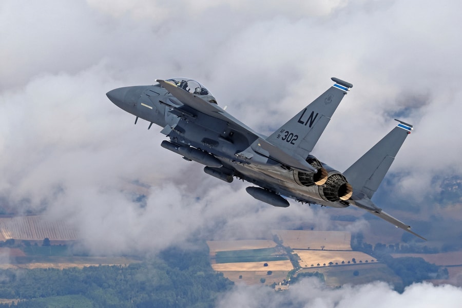 FBI bắt người bị nghi làm lộ thông tin Iran bắn rơi tiêm kích F-15