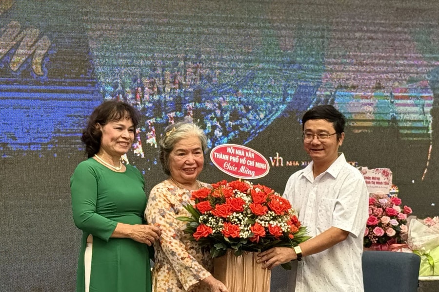 'Thành phố trong tim' - lát cắt lịch sử từ một gia đình cách mạng