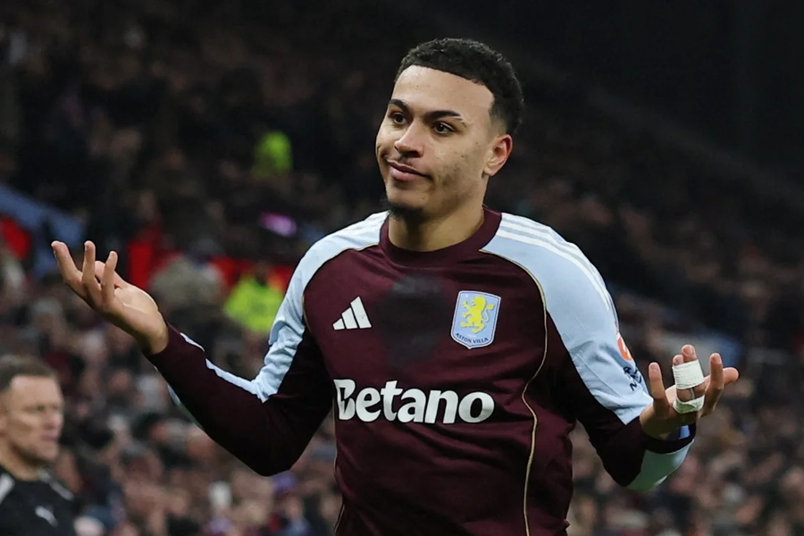 Man Utd, Arsenal, Chelsea và PSG tranh mua trò cũ của Carrick