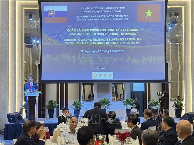 Duy trì, giữ gìn và phát triển mạch kết nối giữa nhân dân Việt Nam - Slovakia