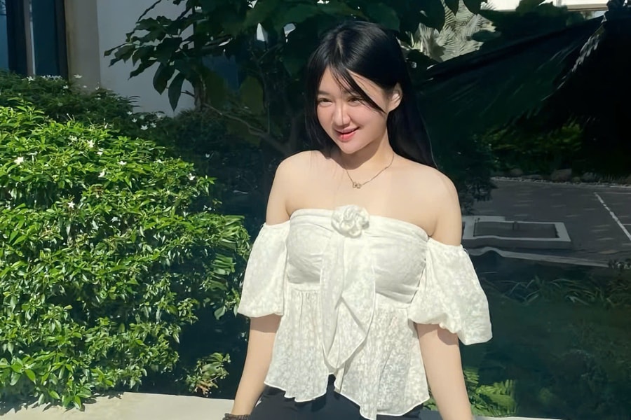 Cô gái 117 kg 'lột xác' sau khi giảm một nửa trọng lượng