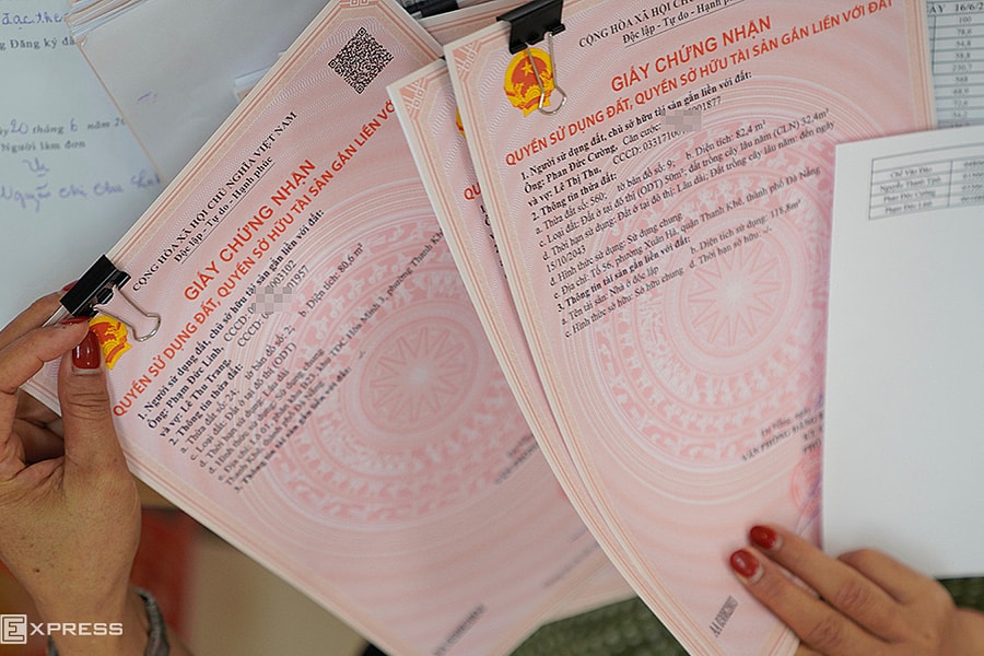 Kiện tranh chấp đất đai thế nào khi chưa được cấp sổ đỏ?