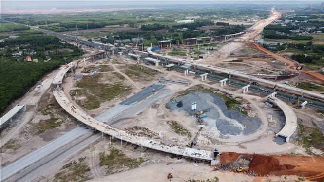 5 hộ dân cuối cùng bàn giao mặt bằng thi công cao tốc Bến Lức - Long Thành