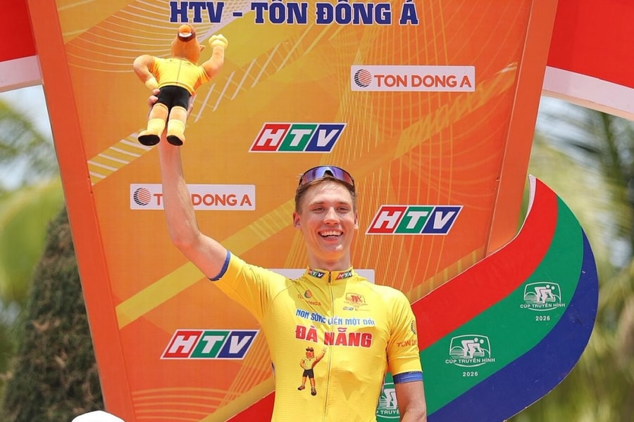 Áo Vàng đổi chủ ở giải xe đạp xuyên Việt