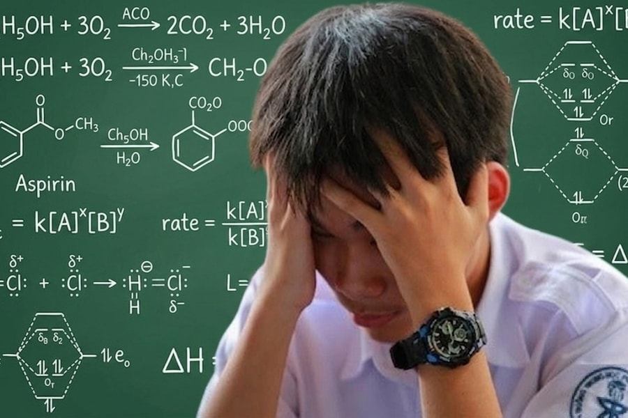 'Học sinh Việt lãng phí thời gian vì cân bằng phản ứng oxi hóa khử'