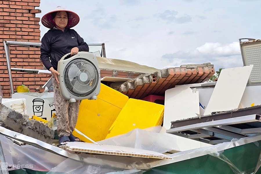 Hàng nghìn hộ dân Nghệ An chưa nhận được tiền hỗ trợ lũ lụt