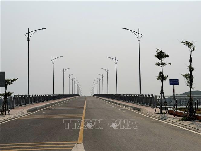 Quảng Ngãi: Xây cầu 265 tỷ đồng, 'quên' đường dẫn