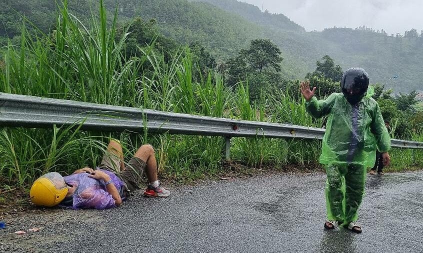 Lỗ hổng quản lý đe dọa khách phượt xe máy cung 'Hà Giang loop'