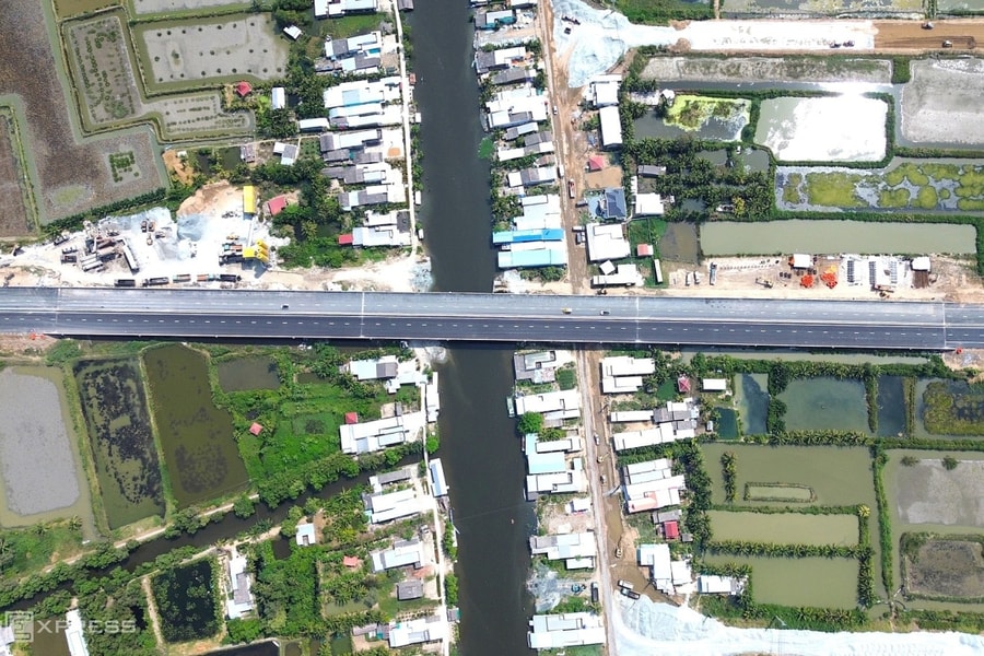 Cao tốc Hậu Giang - Cà Mau cho xe chạy dịp 30/4