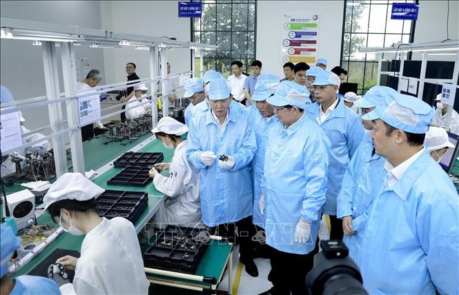 Phó Thủ tướng Hồ Quốc Dũng: Phát triển sản phẩm công nghệ chiến lược thúc đẩy chuyển đổi số quốc gia